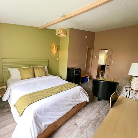 Auberge La Rosepierre Bistro Henri غراند-بيرجيرونز المظهر الخارجي الصورة